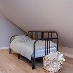 Cozy Spacious Loft! Great For Longer Stays!