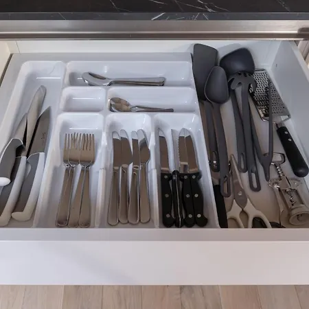 Cozy Spacious Loft! Great For Longer Stays! *