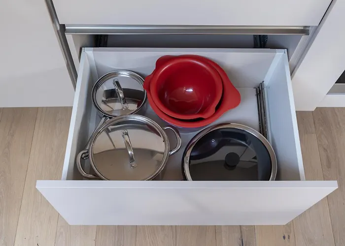 Cozy Spacious Loft! Great For Longer Stays! Διαμέρισμα