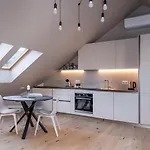 Cozy Spacious Loft! Great For Longer Stays! Apartament