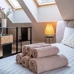 Cozy Spacious Loft! Great For Longer Stays! Apartament *