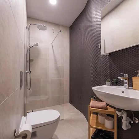 Apartmán Cozy Spacious Loft! Great For Longer Stays!