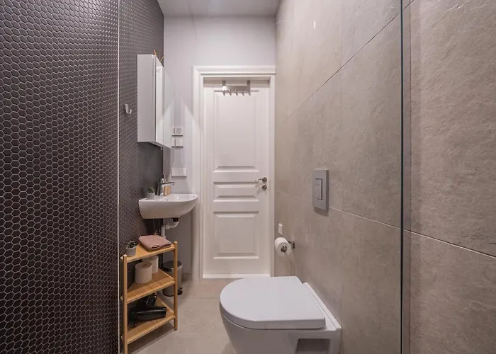 Dzīvoklis Cozy Spacious Loft! Great For Longer Stays!